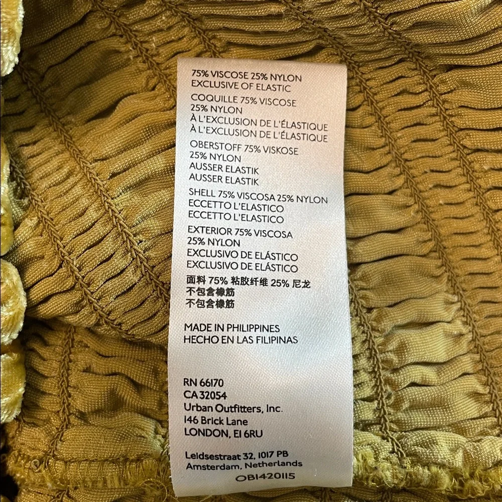 Anthropologie Puff Sleeve Velvet Blouse Medium Smocked Bodice Square Neck Gold - Picture 12 of 14